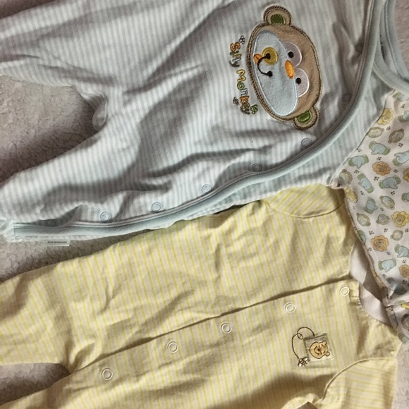 9 full body one piece outfits - Picture 3 of 5